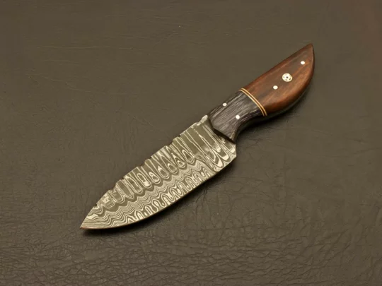 Damascus knife