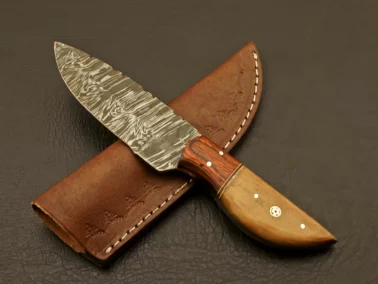 Damascus knife