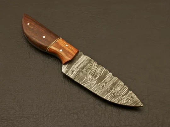 Damascus knife