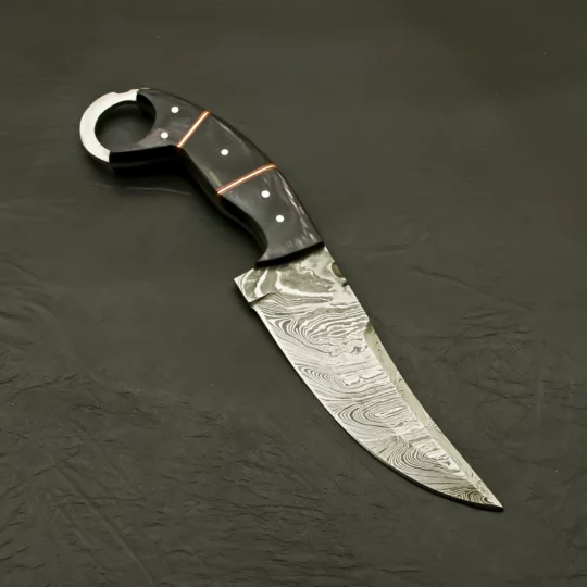 Damascus knife