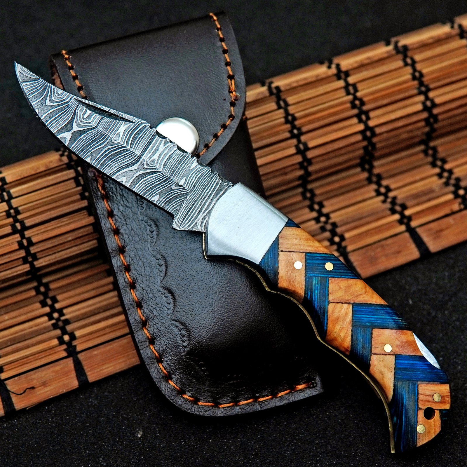 Damascus Steel Folding Pocket Knife, Pakka Wood Handle, Leather Sheath (6.5" Overall)