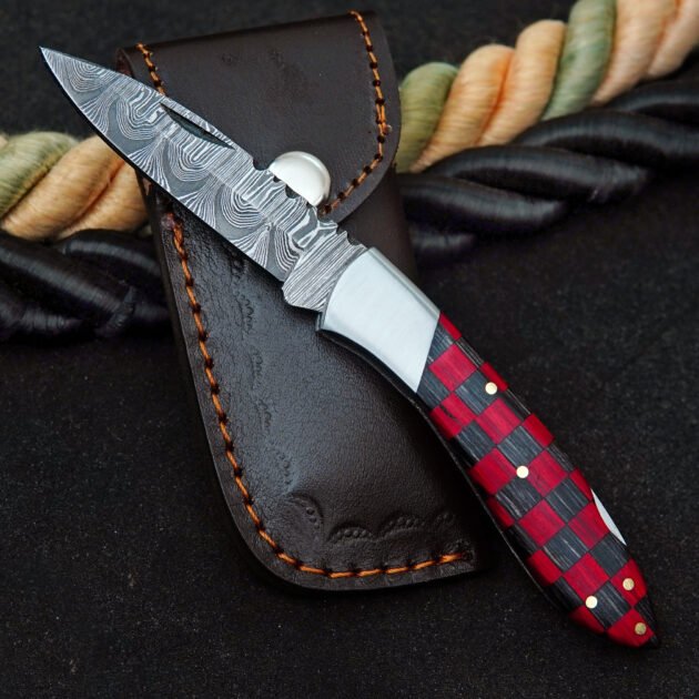 Handmade Damascus Steel Folding Knife: Exotic Pakka Wood Handle, Leather Sheath