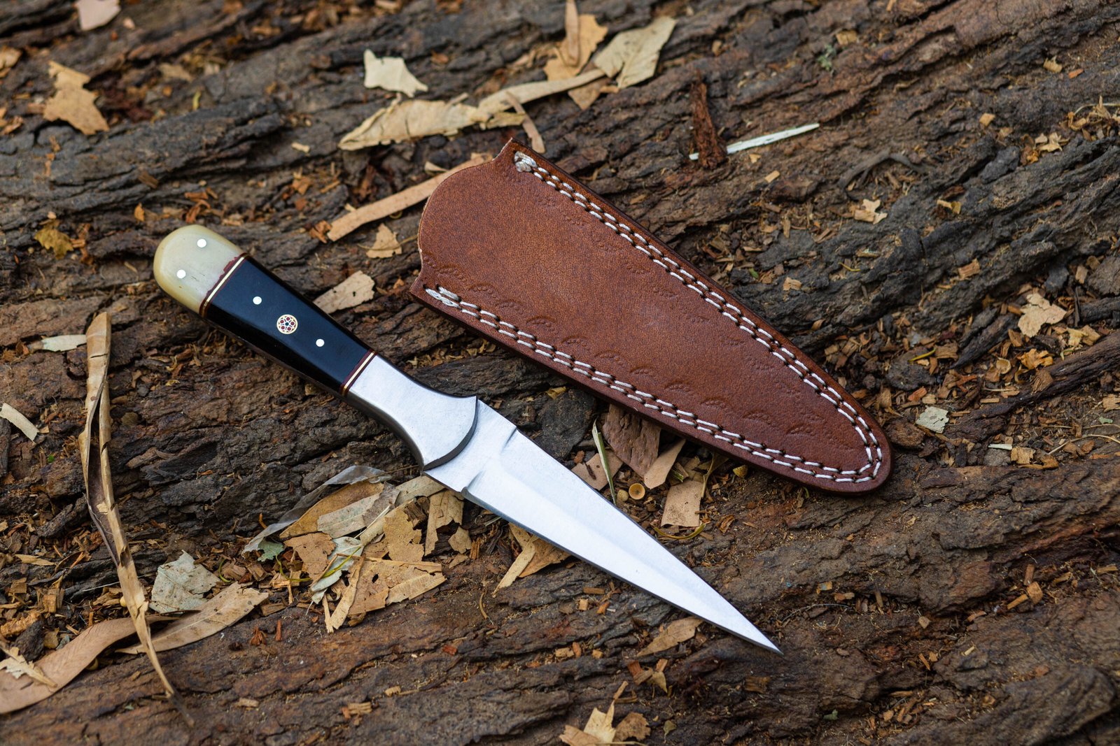Hand Forged Stainless Steel Hunting Dagger: Bull Horn Handle, Leather Sheath