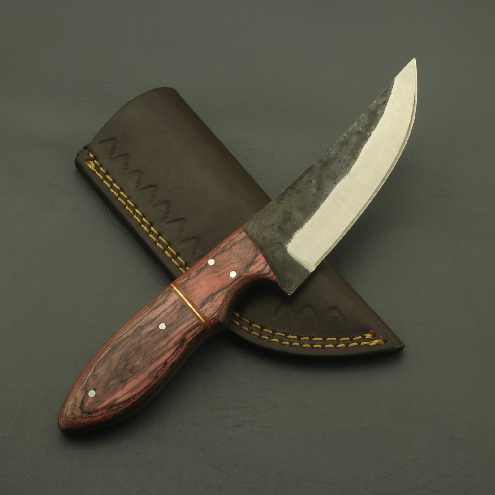 Handmade Carbon Steel Hunting Knife: Full Tang, Rosewood Handle, Leather Sheath